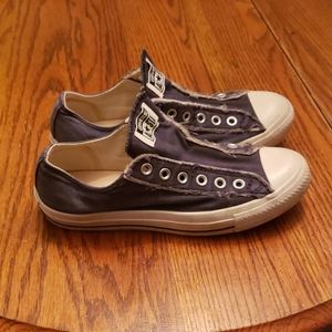 Converse slip ons